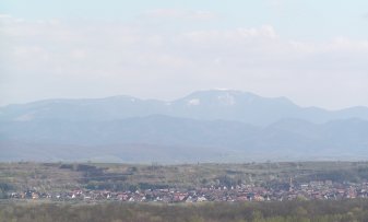 Der Belchen, davor Tuniberg ber Merdingen