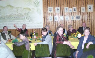 Der Stammtisch ist vergnügt