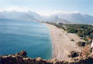 Konyaalti-Strand in Antalya unterhalb der beiden Hotels